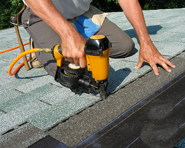 Best Commercial Roofing Services  in North Zanesville, OH